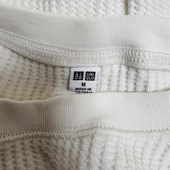 UNIQLO Waffle Knit Top - Picture 3 of 3
